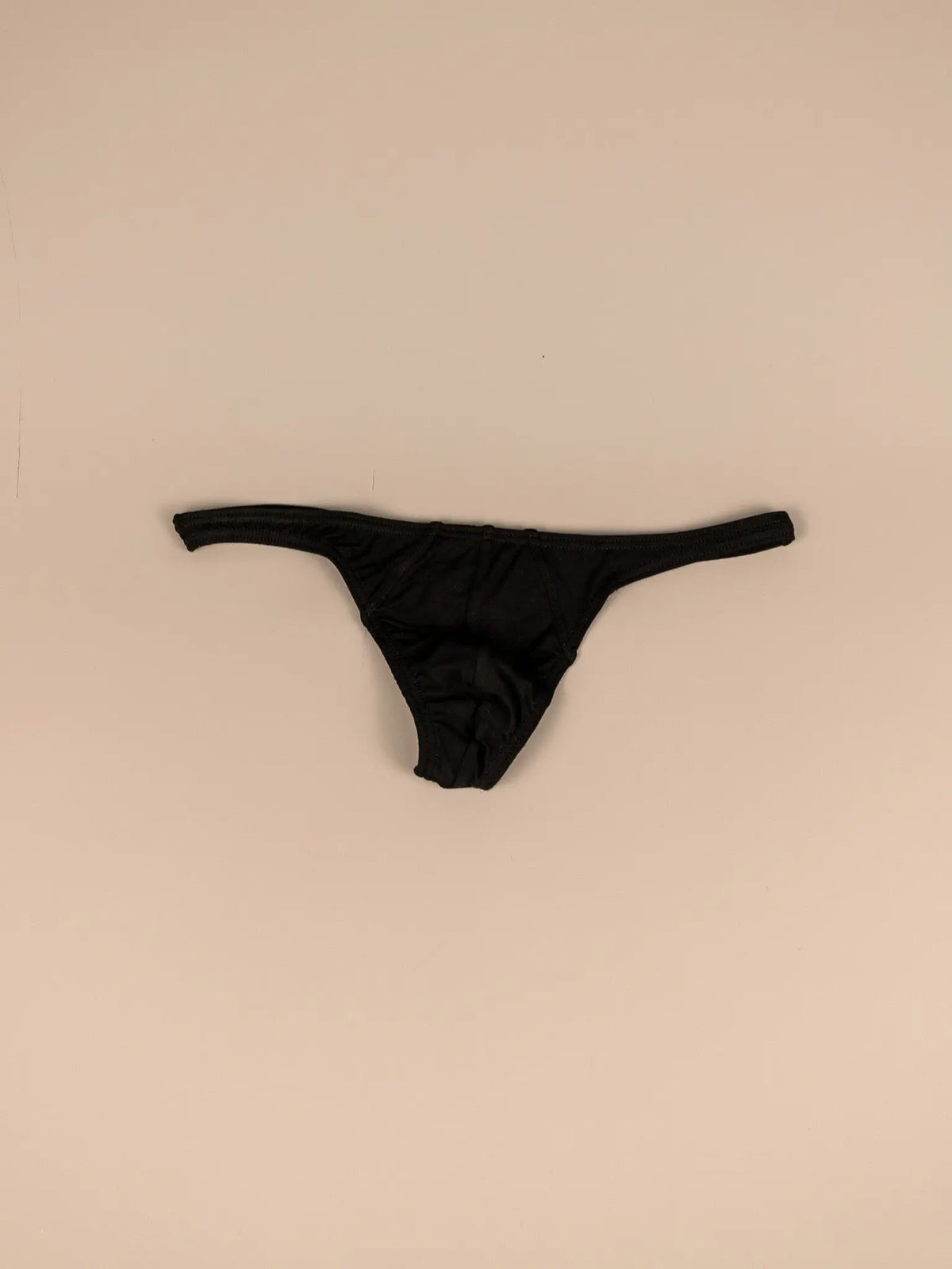 YH Thong YES HOMO